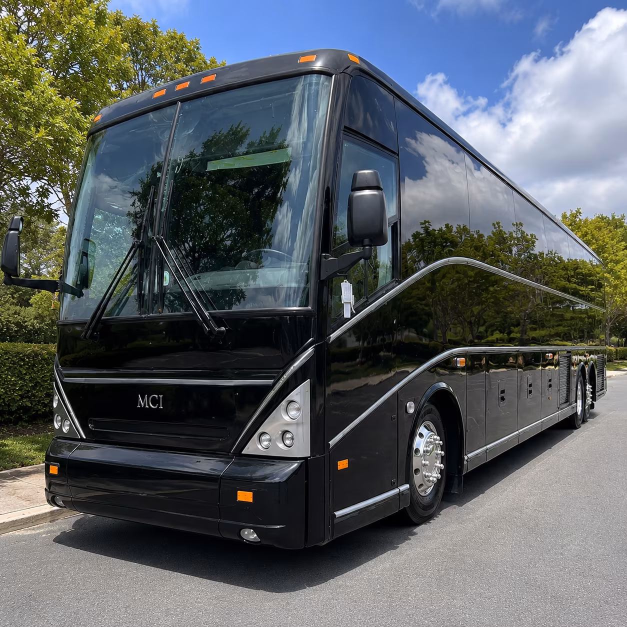 40-56 Passenger Charter Bus Exterior