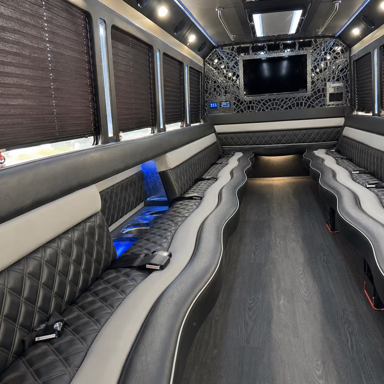 Akron Homecoming & Prom Party Bus Rentals