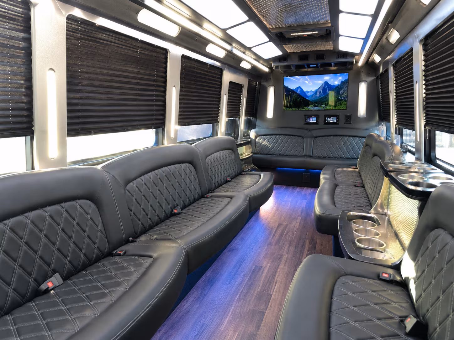 Pittsburgh Birthday, Sweet 16, & Quinceañera Transportation party bus exterior