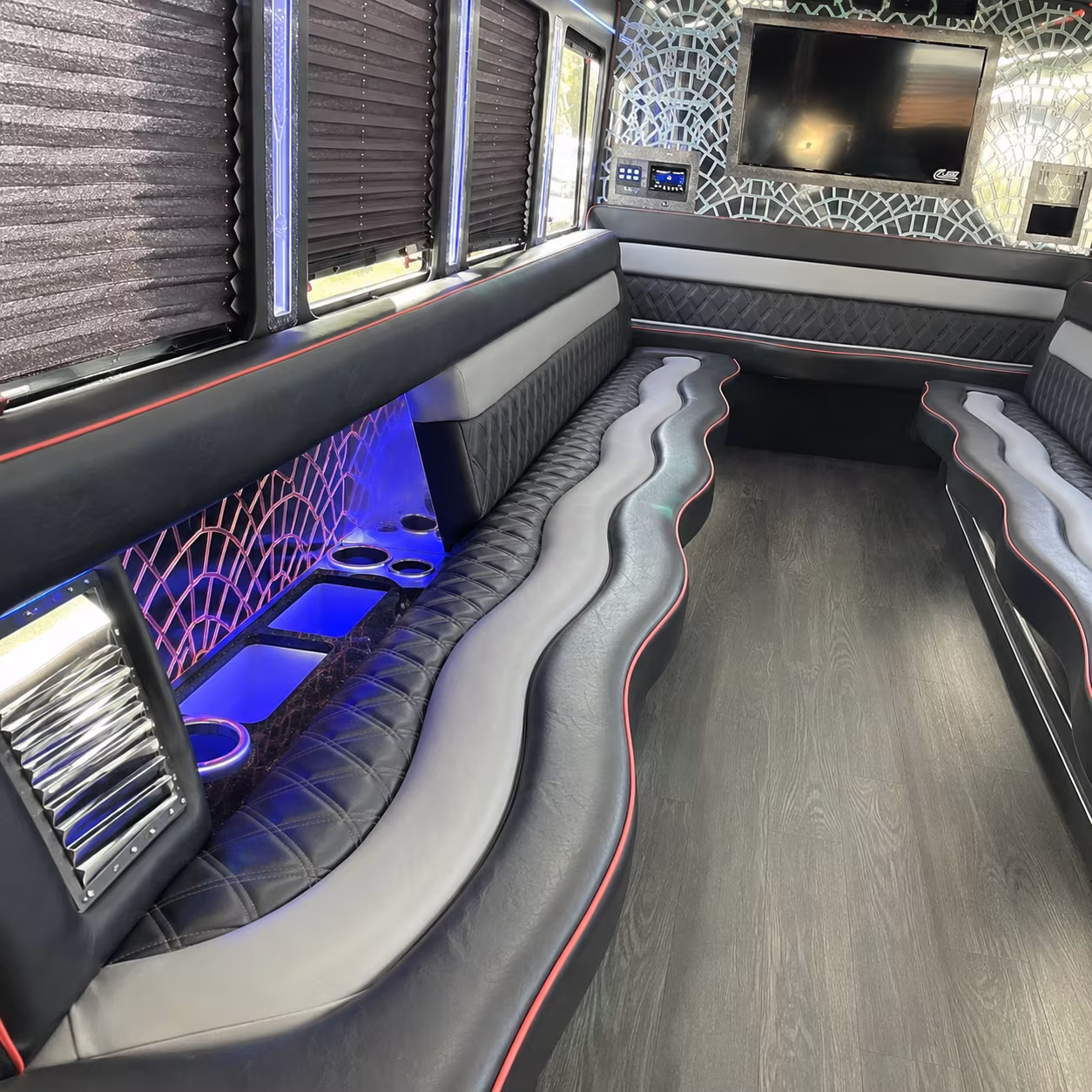 Pittsburgh Winery Tour & Pub Crawl Transportation party bus exterior
