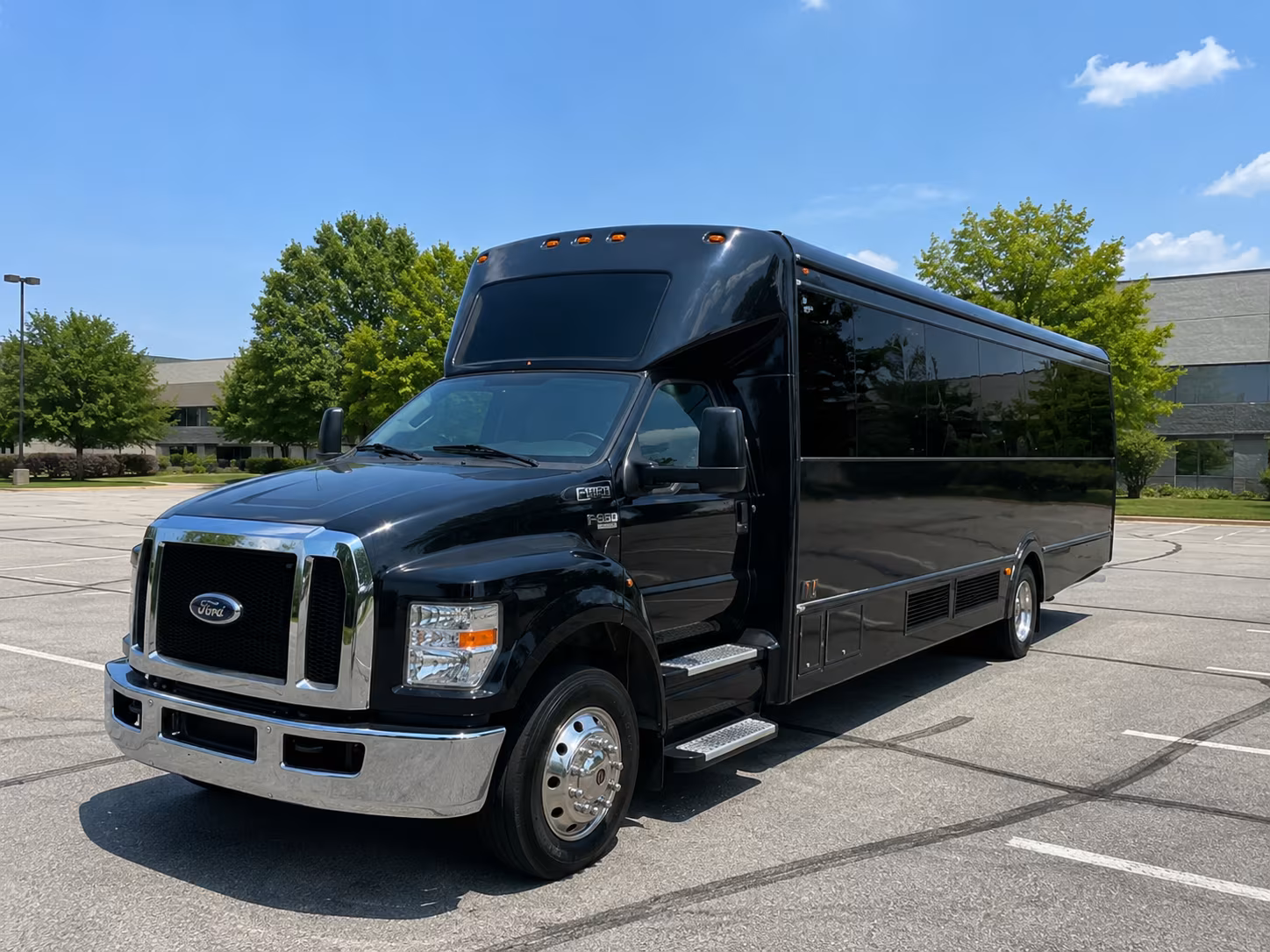 Youngstown Homecoming & Prom Party Bus Rentals